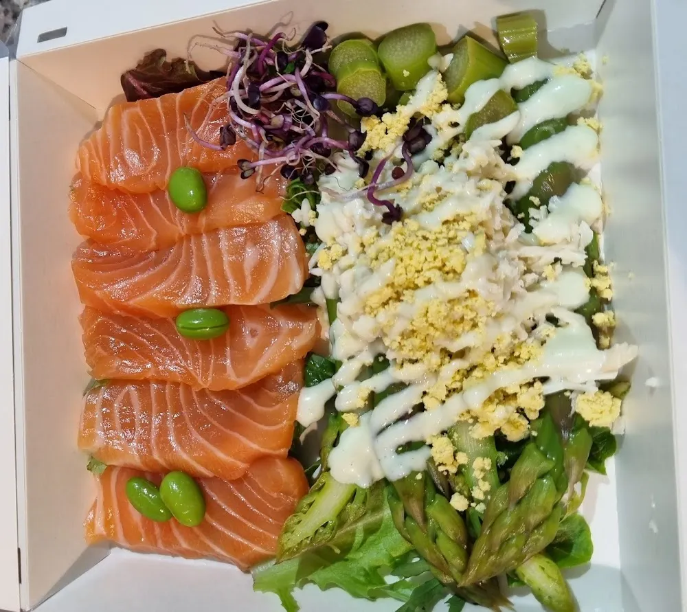Sashimi Saumon Asperges Mimosa